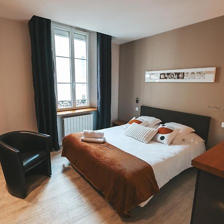 Suit'Home Commerce Angers Exterior foto